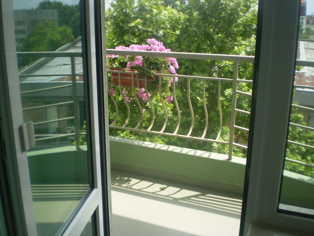 Guest House ,, Ekaterina" เนเซบาร์ ห้อง รูปภาพ