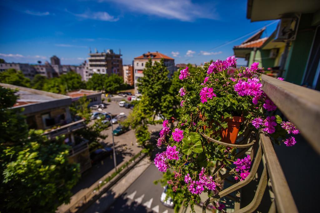 Guest House ,, Ekaterina" เนเซบาร์ ภายนอก รูปภาพ