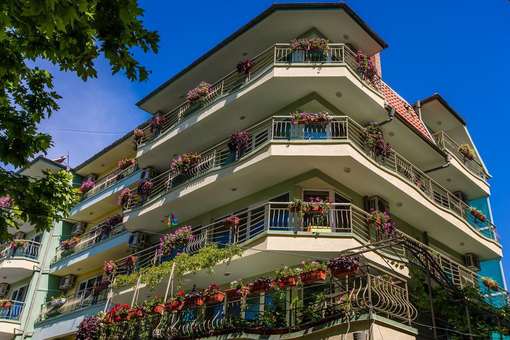 Guest House ,, Ekaterina" เนเซบาร์ ภายนอก รูปภาพ